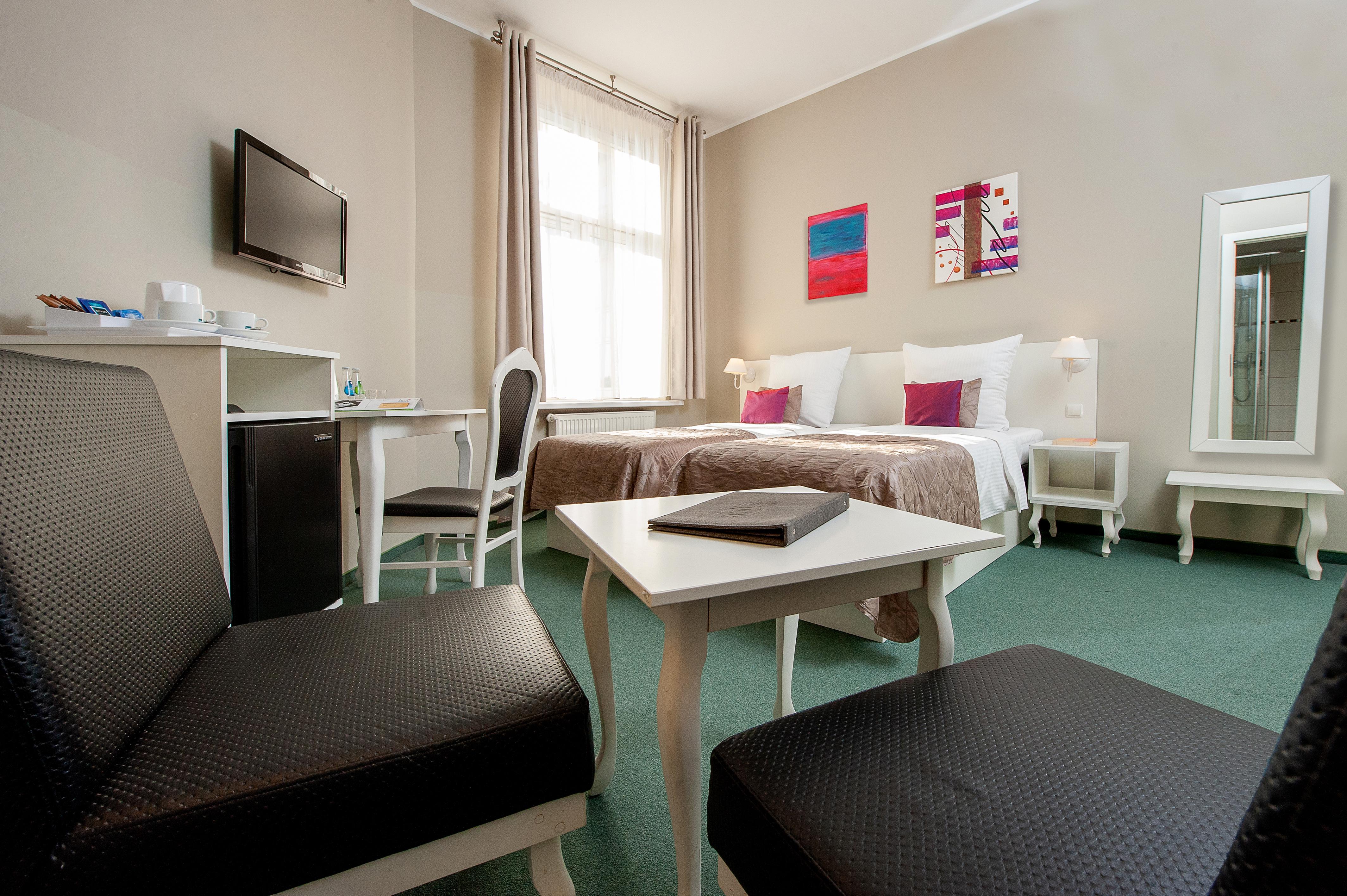 Leone Aparthotel 3*